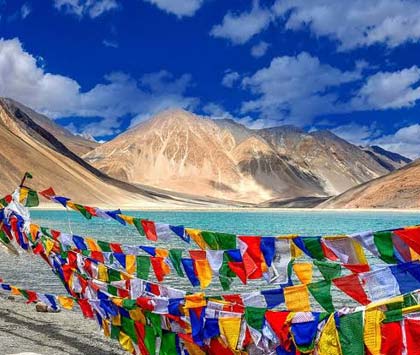 Pangong Tso lake, highlight of Leh Ladakh tour package